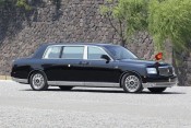Cesarska Toyota Century Royal 2006